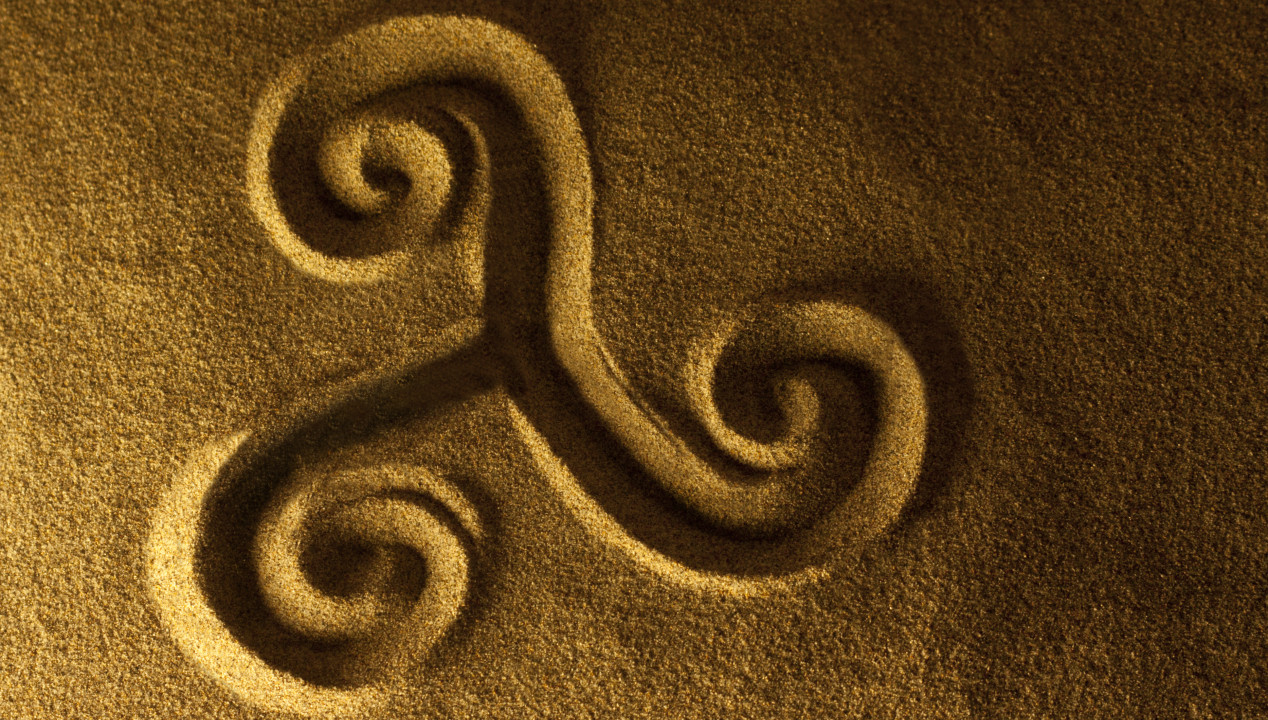 Triskele, Artikelbild