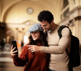 Diese Verbinung stimmt: Fernbeziehung trifft auf Online-Dating, Artikelbild