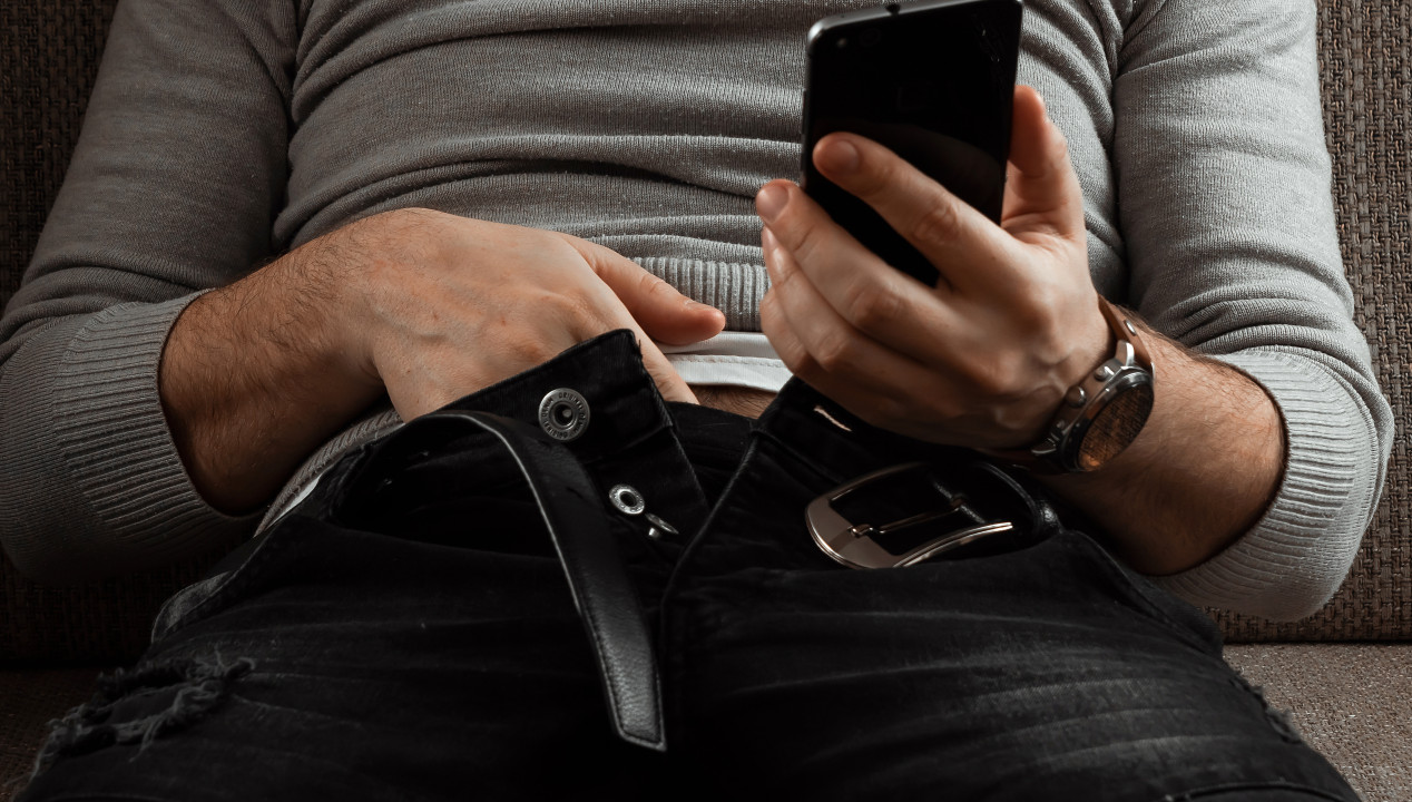 Handjob, Artikelbild